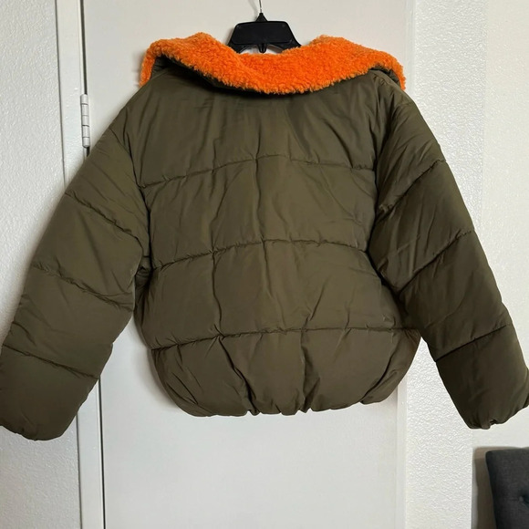 Urban Outfitters Army Green Puffer Jacket Duckie Faux Shearling Collar Coat NWOT - Picture 8 of 11